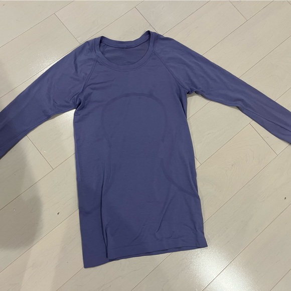 Purple lululemon long sleeve swiftly tech - Picture 3 of 3